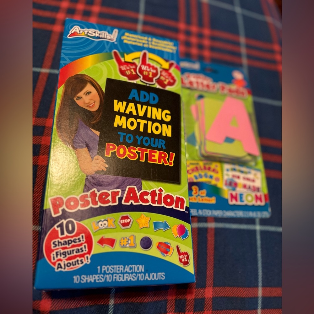 🔥Artskills Motorized & Reusable Poster Action W/10 Shapes & Neon Letters NIB